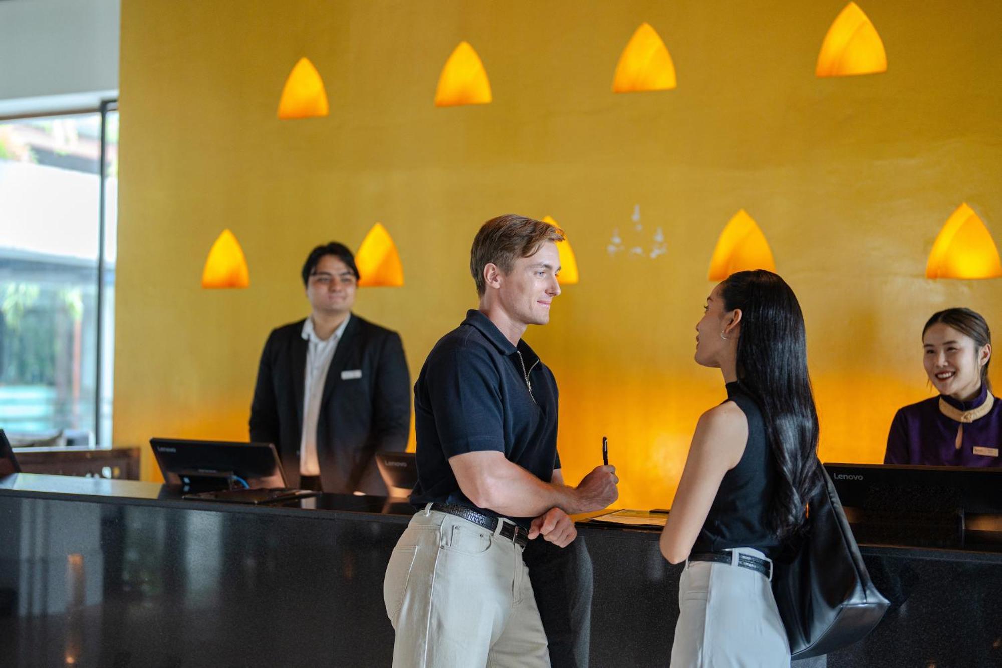 Avani Khon Kaen Hotel & Convention Centre Экстерьер фото