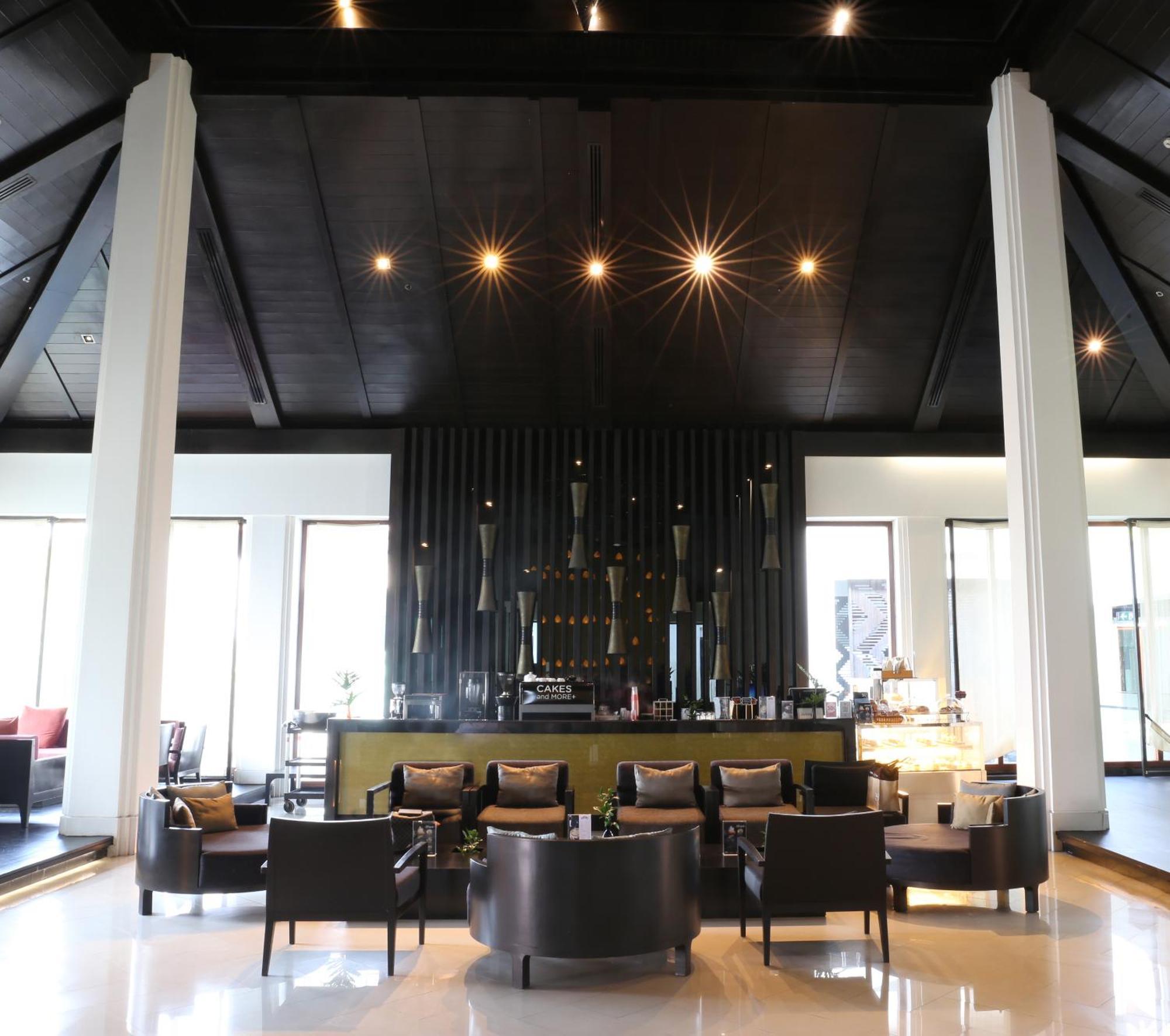 Avani Khon Kaen Hotel & Convention Centre Экстерьер фото