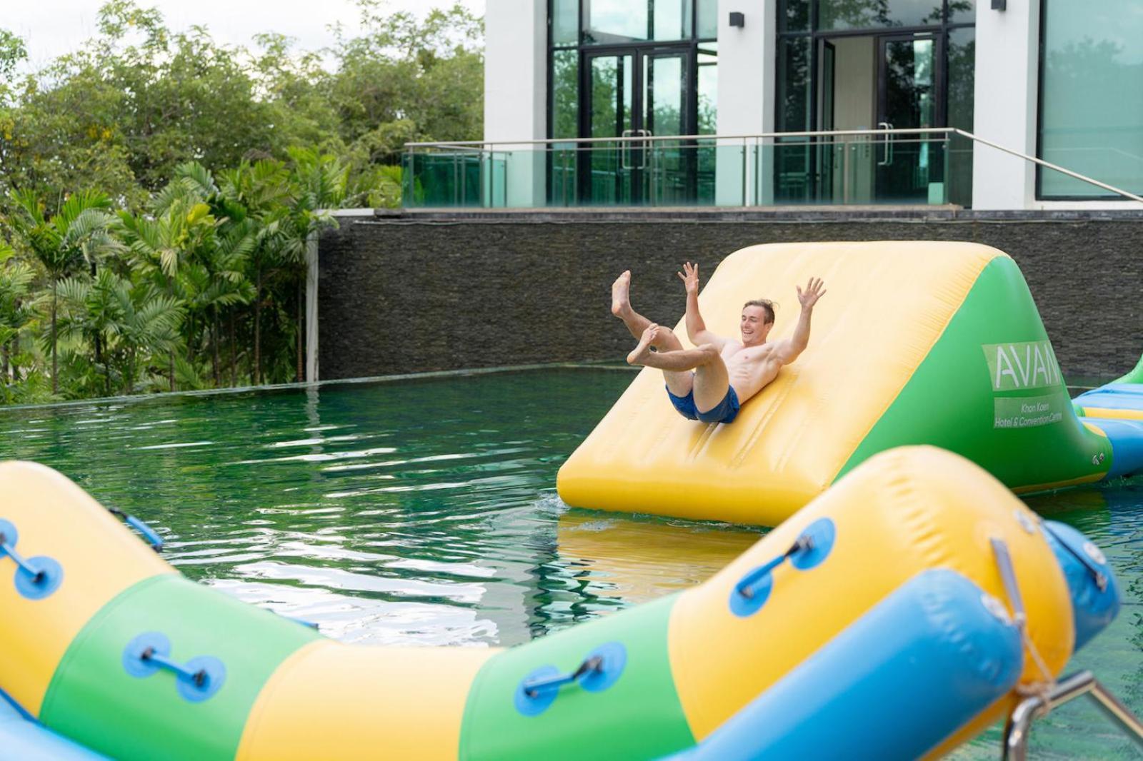Avani Khon Kaen Hotel & Convention Centre Экстерьер фото